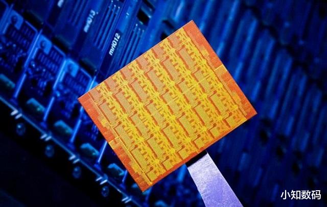 光刻机|垄断全球的荷兰科技巨头，靠光刻机闷声发财，3台设备卖出36亿