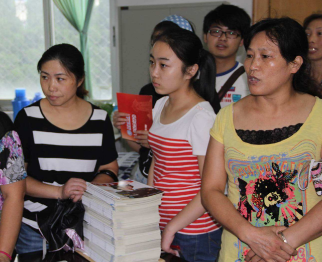 招生：高考结束后，为何学生总是扎堆医院和民政局？不是过来人不知道