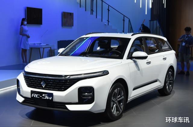 旅行车|车里一坐就想买，只要5.4万的合资旅行车，年轻人别等了