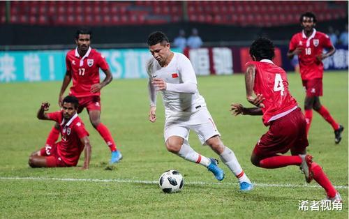 国足■下午18点! 国足传喜讯: 艾克森即将迎来最强帮手, 晋级12强赛有戏了!