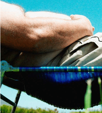 ##阳气足的人，两处从不“鼓起来”！当代中年人要注意