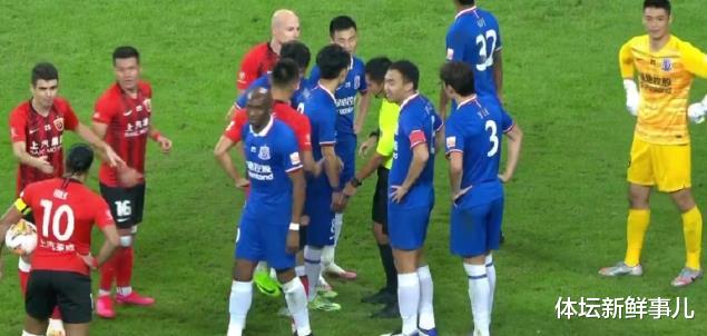上海申花|耻辱淘汰后，申花主帅送了上港个字，听听黄健翔 董路 徐江怎么说