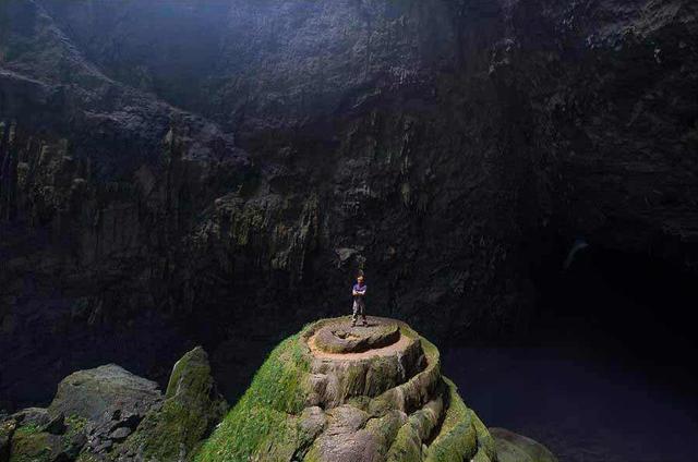 【珠峰】世界上最大的洞穴，能容纳72亿人口，看一眼要2万，比登珠峰还难