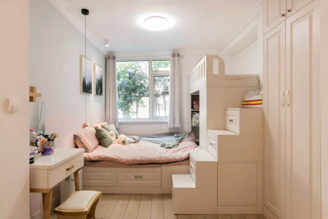 『』90后妹子买下60㎡老破小，重新布局，变身时尚单身公寓！太温馨了