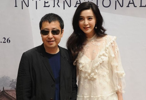 花木兰|李晨已成过去式，范冰冰与廖凡手牵手，同框出镜太甜蜜！