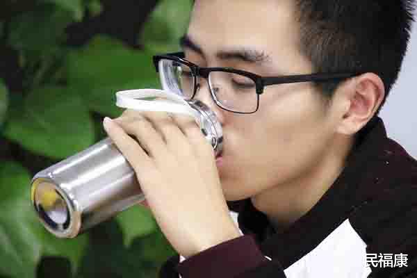 枸杞|坚持在睡前嚼几粒枸杞，30天以后，好事会陆续登上门，值得尝试