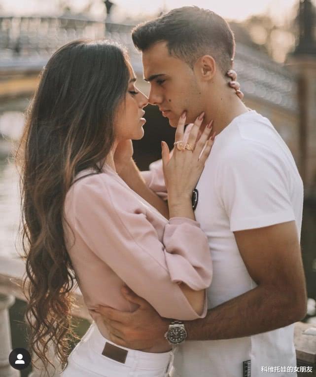 #伊斯科#又一皇马球星女友曝光二人情事：我们被隔离了数月！伊斯科听了也羡慕