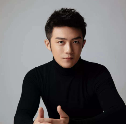 孙红雷|他被传是李亚鹏亲侄子，曾跪地磕头打动孙红雷，今37岁终于走红