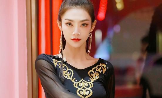 曾可妮|这才是最养眼女团？