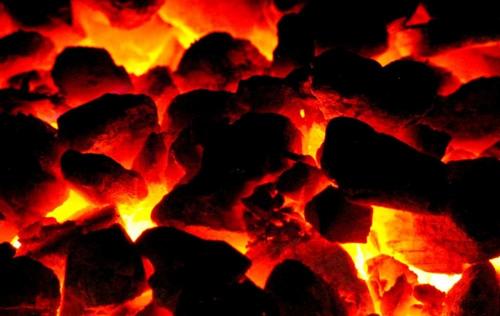 []煤被充分燃烧后，消失的37克哪里去了？这是要打破质量守恒？