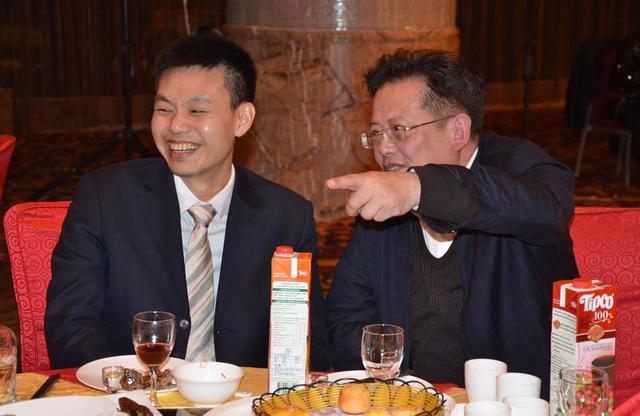 象棋|象棋界趣事——卖烧鸡老板连胜吕钦与胡荣华的故事