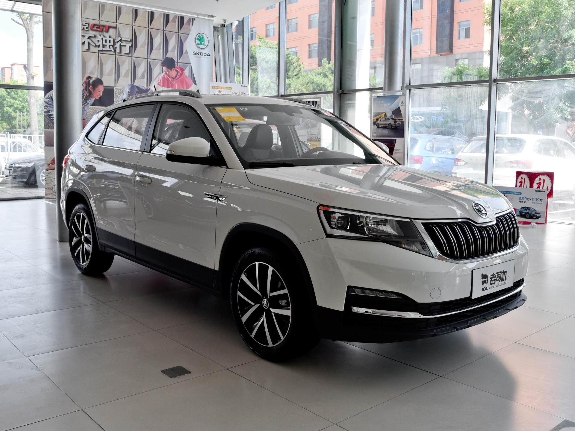 大众汽车|这合资车才8.99万起,配1.5L+6AT,油耗6L,还看啥探岳!