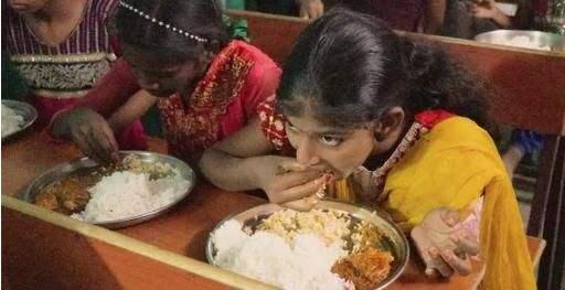 印度：河南农村里嫁来一个印度媳妇，两年后父母来探亲，认不出来女儿！