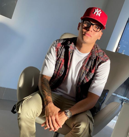 中超|自己宣！曝豪门10号妖星已确认加盟中超，率队2年夺四冠值8885万