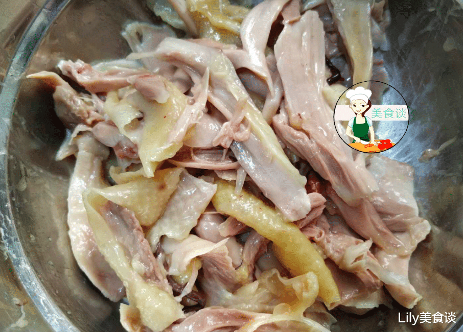 凉拌|三伏天,此肉多给家人吃,比羊肉便宜,比猪肉香,寓意一年好身体