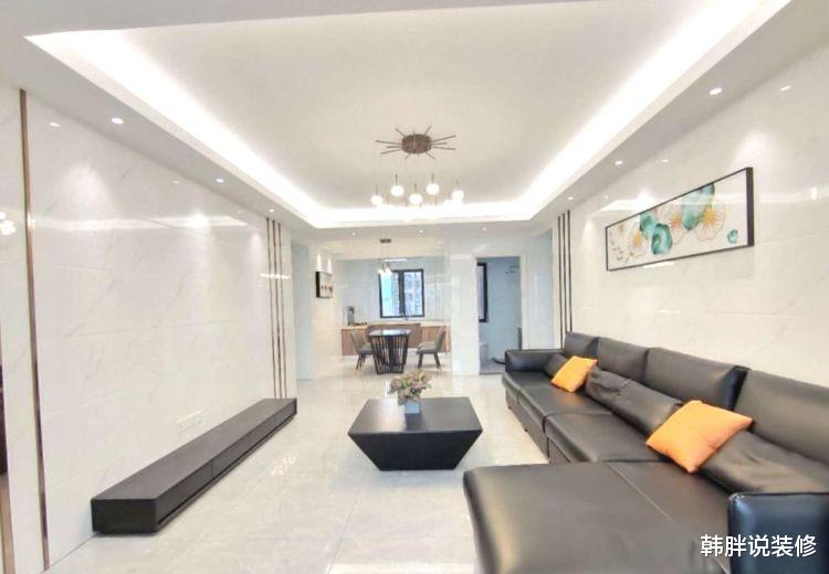 【】刚完成装修的新房，时尚清爽的现代简约风格，瓷砖上墙真好看
