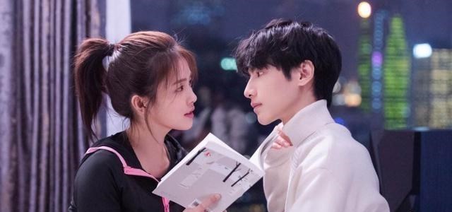 赵露思|大换血，《传闻中的陈芊芊2》赵露思辞演，新女主刚搭档罗云熙大火