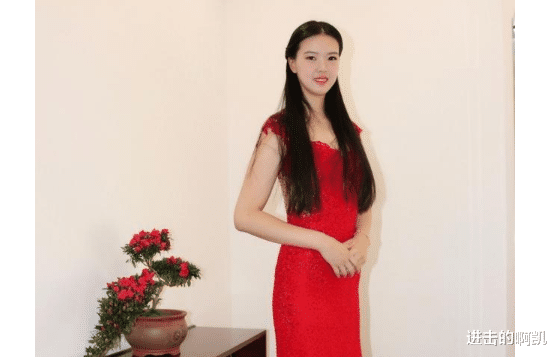 张常宁@张常宁婚礼已定？吴冠希这样说，连生孩子都安排上了