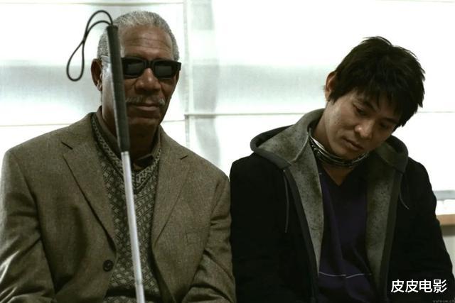 李连杰|因一张海报，内地无法公映，李连杰用亲身经历告诉明星：接片慎重