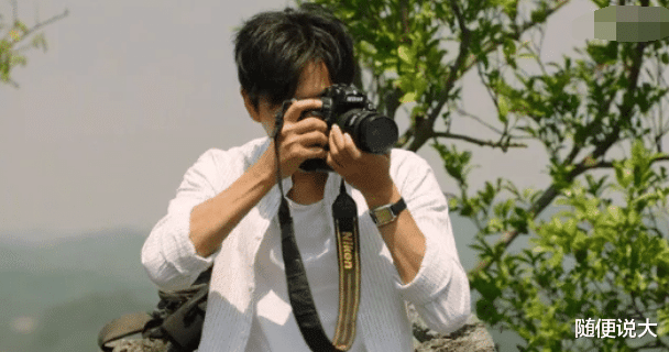 |妈妈30年前旅游时拍摄的一张照片，符不符合现在的审美了