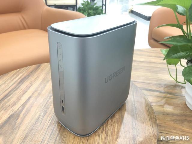 阿里云|阿里云强势入场，平静的水面再起波澜。某度：网盘又成香饽饽了？