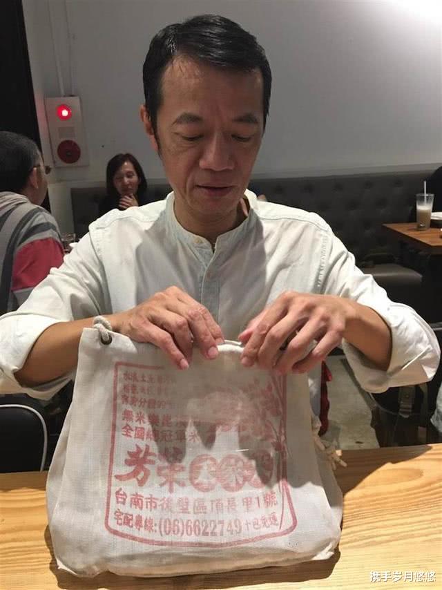 「吴朋奉」身为台湾的“三金影帝”到最后落得如此下场, 死因曝光