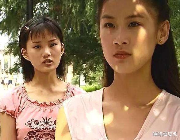 馨子|父亲花巨资将她捧红，她却转身出国留学，父亲破产她如今落魄到当柜姐！