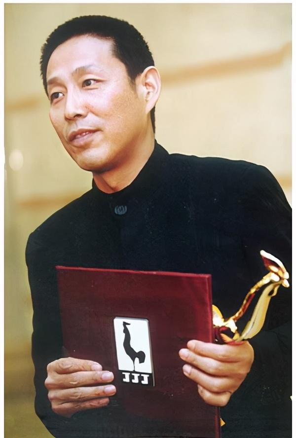 陈道明|父亲是影帝，母亲曾是新闻联播主持人，35岁的她是最低调星二代