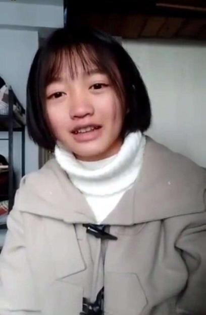 梁小友|《变形计》中最美农村女孩梁小友,为什么当网红,就被“毁了”