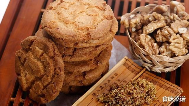 糕点|买齐稻香村的糕点，要花多少钱？一算吓一跳，普通人的月工资不够