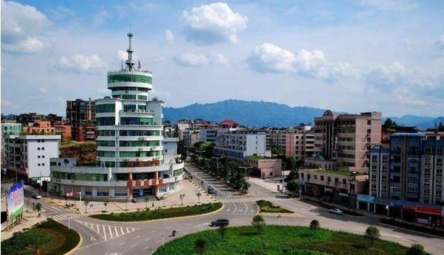 宜宾|宜宾喜迎一所全国一流高校！已迎来首批本科生，这一区成最大赢家