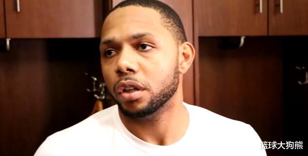 「火箭队」火箭队17人阵容全部就位！5人或无缘季后赛，鸡肋位置已被放弃