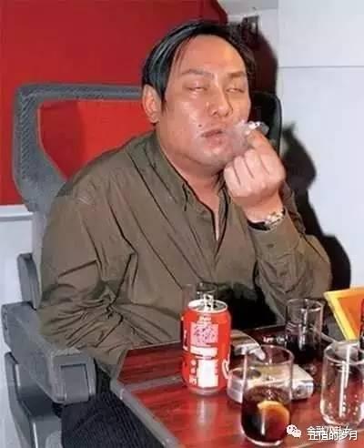 张智霖|2001年, 罗兆辉打电话给张智霖: \我花100万包养了你老婆两个月!\