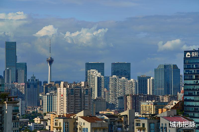 成都|成都：对不起，我不是西藏的“影子首府”