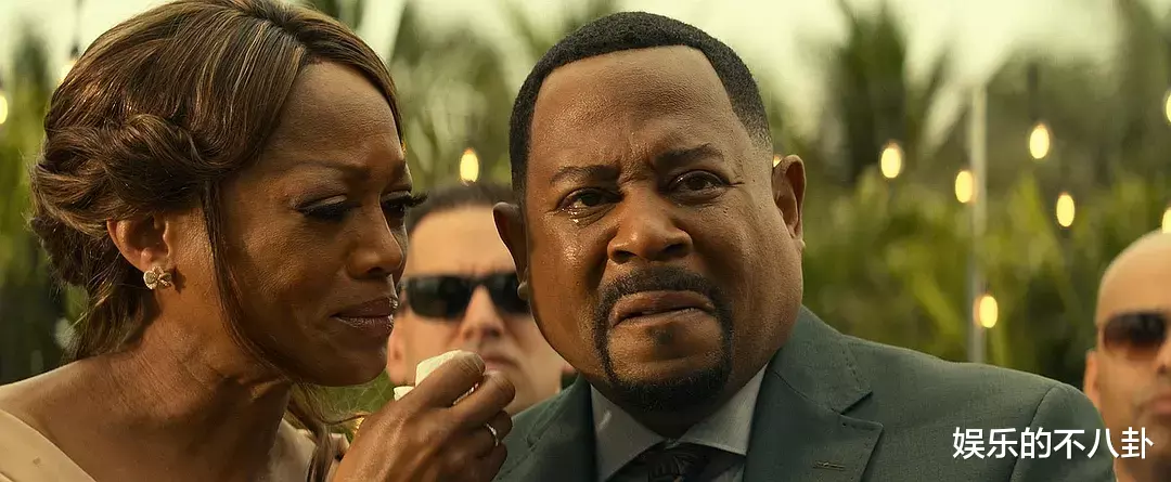 威尔·史密斯|6亿成本R级大片在内地扑街，124分钟一刀不剪，上映4天单日票房才140万