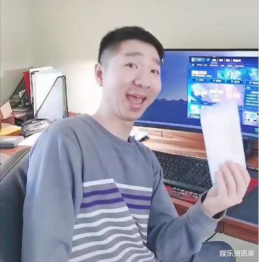 [赵薇]陈佩斯儿子“卖天价口罩”，遭陈佩斯棍棒毒打，网友直呼大义灭亲