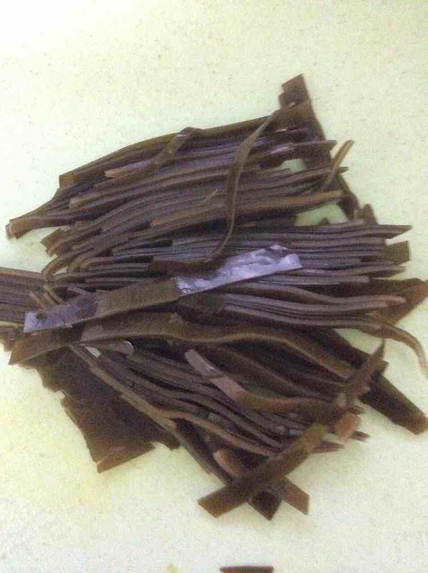 海带@很多人都不知道这个事情,在喝酒时不能作为下酒菜,是很危险的