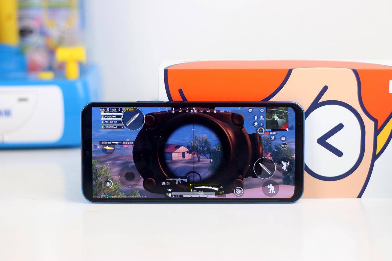 【小米科技】50倍变焦拍照优于华为P40，小米10春春版真机上手实测