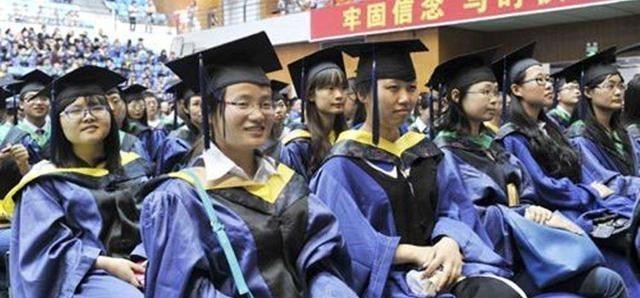 招生|大幅增加专业博士招生，学历标签必然贬值，影响所有考生