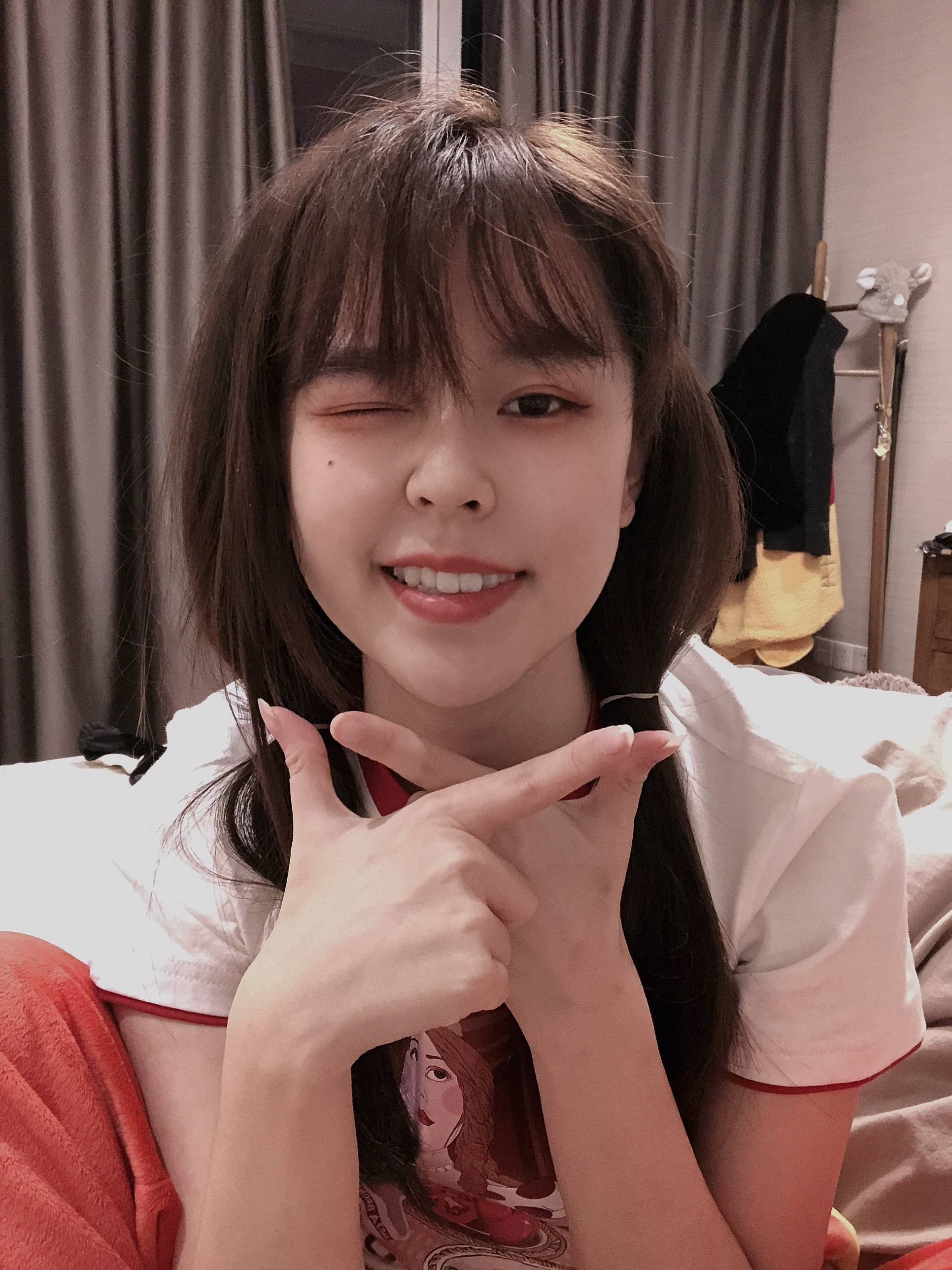 Uzi：Uzi退役牵出大瓜？吃鸡一姐前男友是皇族下路，比罗志祥离谱