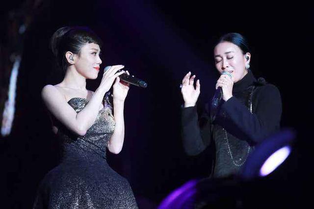 「那英」华语乐坛天后那英，30年来经历了怎样的突破与改变