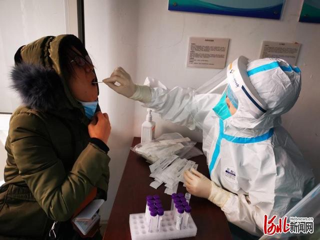 河北新闻网 石家庄市妇产医院刘雪:推迟婚期,再次逆行