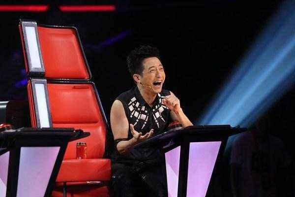 [吴莫愁]曾因《中国好声音》一炮而红，后来因耍大牌，人气早已不在