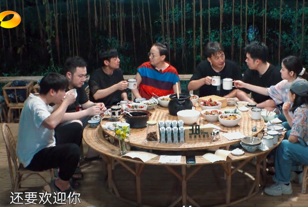 黄磊|《向往的生活》收官,黄磊宣布两个好消息,网友:收视率稳了!