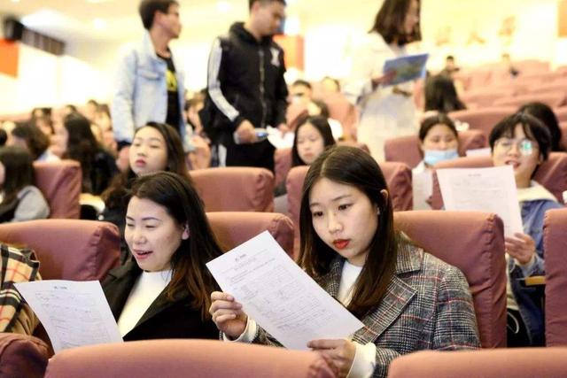 「」职场:33岁失业之后,半年找不到工作,怎么办?