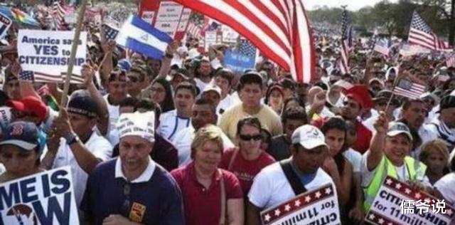 美国▲天降报应！中方拒收后：30多家美企破产，民众围堵白宫