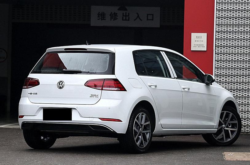 『大众汽车』都说大众高尔夫是“标杆”，14万多的“最低配”车型够实力吗？