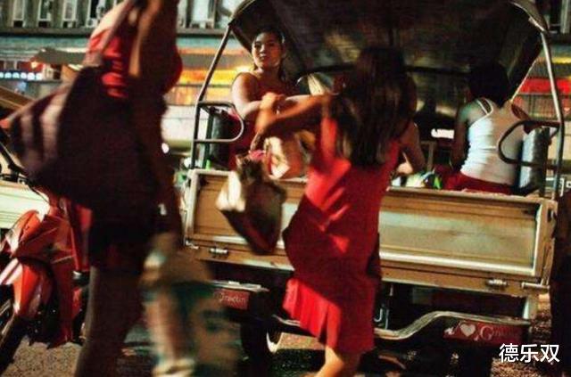 ：去缅甸夜市上玩，女生问喝不喝豆浆，到底是啥意思？
