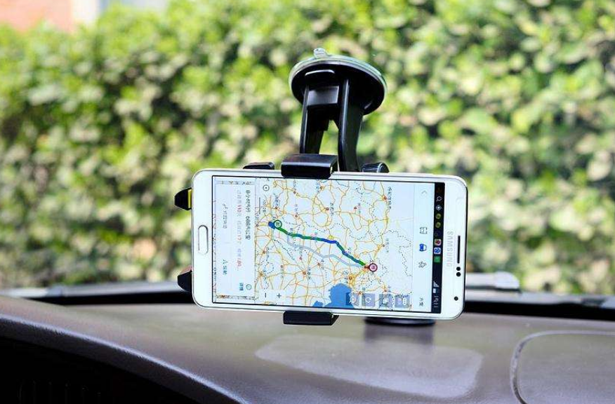 手机导航你真的会用吗?教你1招,开车安全又轻松,超实用!