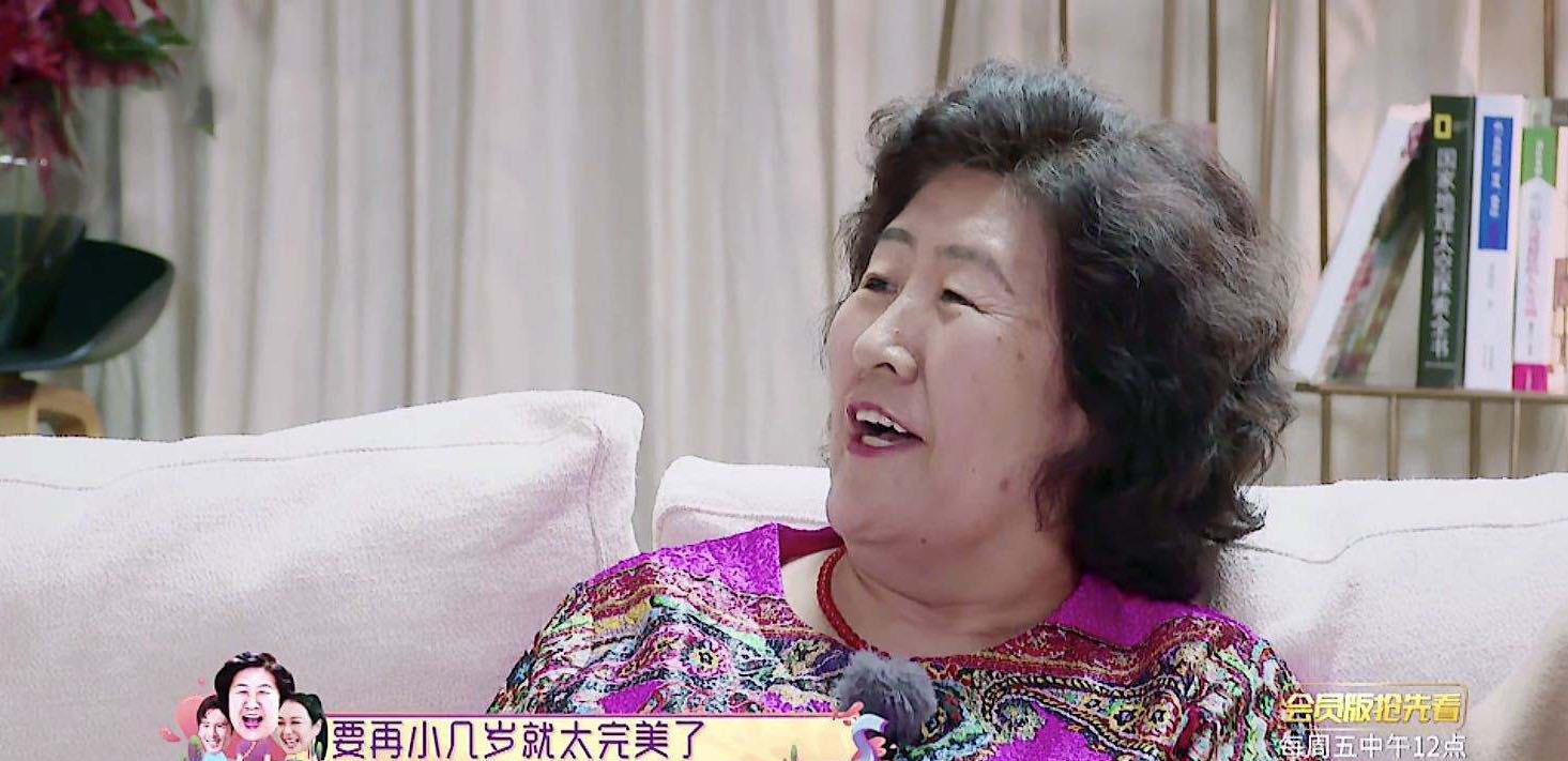 钟丽缇|“小芬芬”庆钟丽缇50岁生日，直称亲爱的儿媳妇，实名羡慕了！